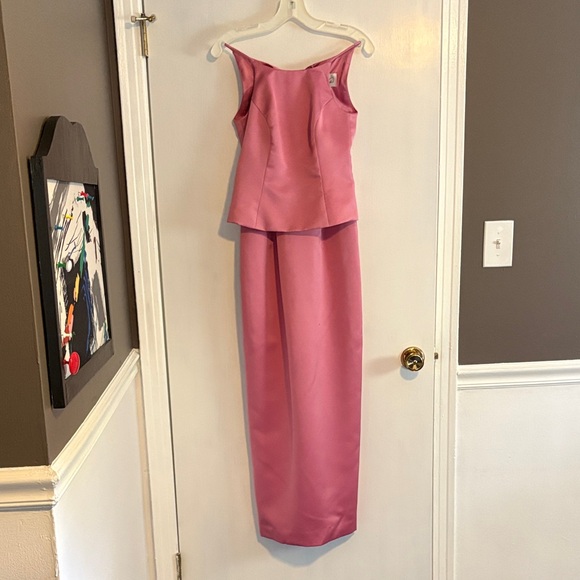 Michaelangelo Pink Satin Fabric - Picture 6 of 7